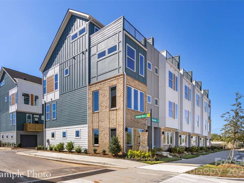 548 Rountree Road, Charlotte, NC 28217.  MLS# CAR4243790, YatesRealty ID 17235. 