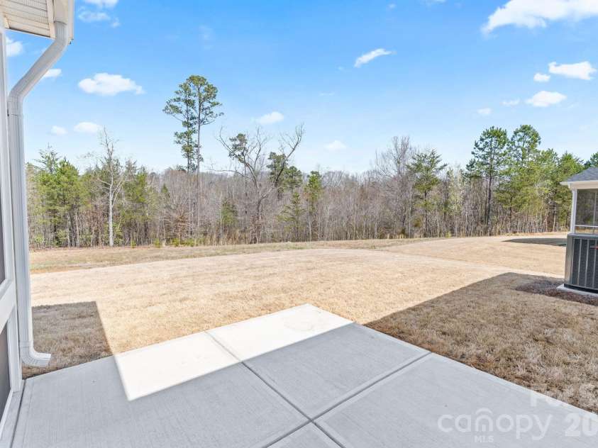 948 Exeter Drive, Sherrills Ford, NC 28673.  MLS# CAR4359195, YatesRealty ID 17235. Additional Patio