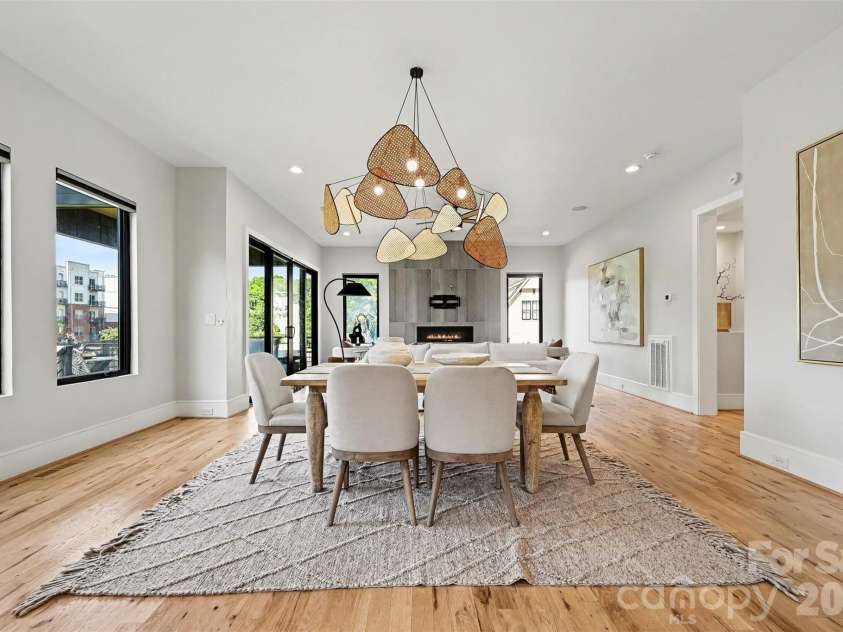 2333 Pinckney Avenue, Charlotte, NC 28205.  MLS# CAR4371235, YatesRealty ID 17237. 