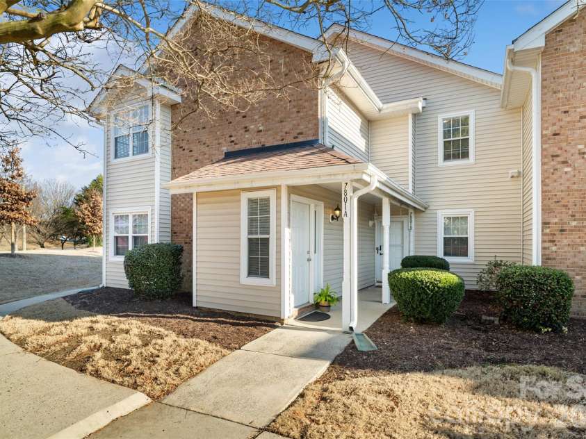7801 Davinci Lane, Charlotte, NC 28226.  MLS# CAR4342654, YatesRealty ID 17238. Front Exterior