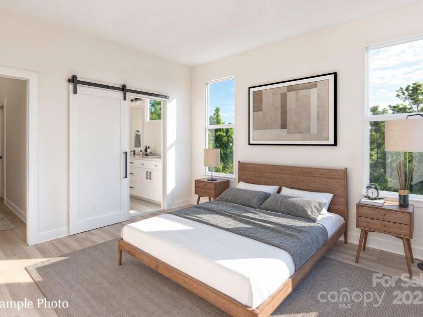 562 Rountree Road, Charlotte, NC 28217.  MLS# CAR4250157, YatesRealty ID 17239. 