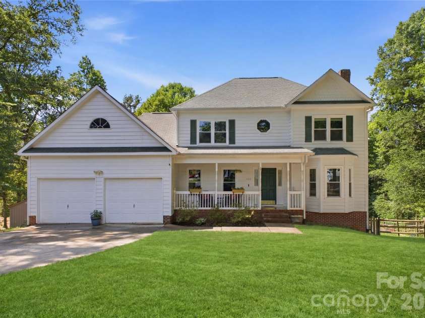 109 Elk Court, Mount Holly, NC 28120.  MLS# CAR4344317, YatesRealty ID 1724. 