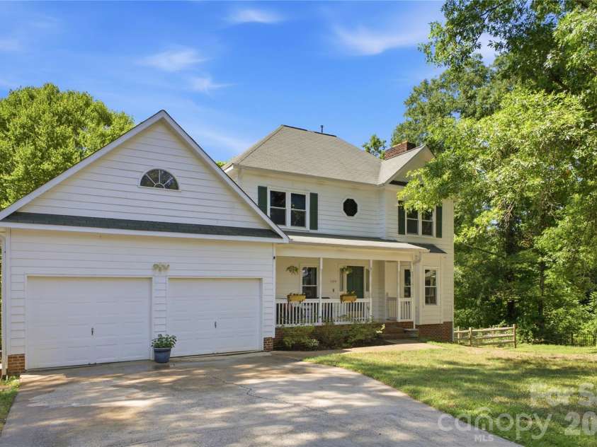 109 Elk Court, Mount Holly, NC 28120.  MLS# CAR4344317, YatesRealty ID 1724. 