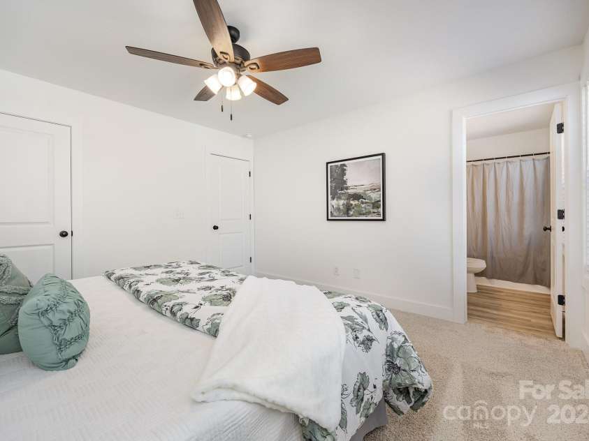 1115 Main Street, Salisbury, NC 28144.  MLS# CAR4194223, YatesRealty ID 1724. 