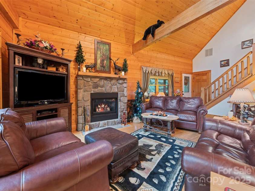 1664 Tawodi Trail, Maggie Valley, NC 28751.  MLS# CAR4308609, YatesRealty ID 1724. 