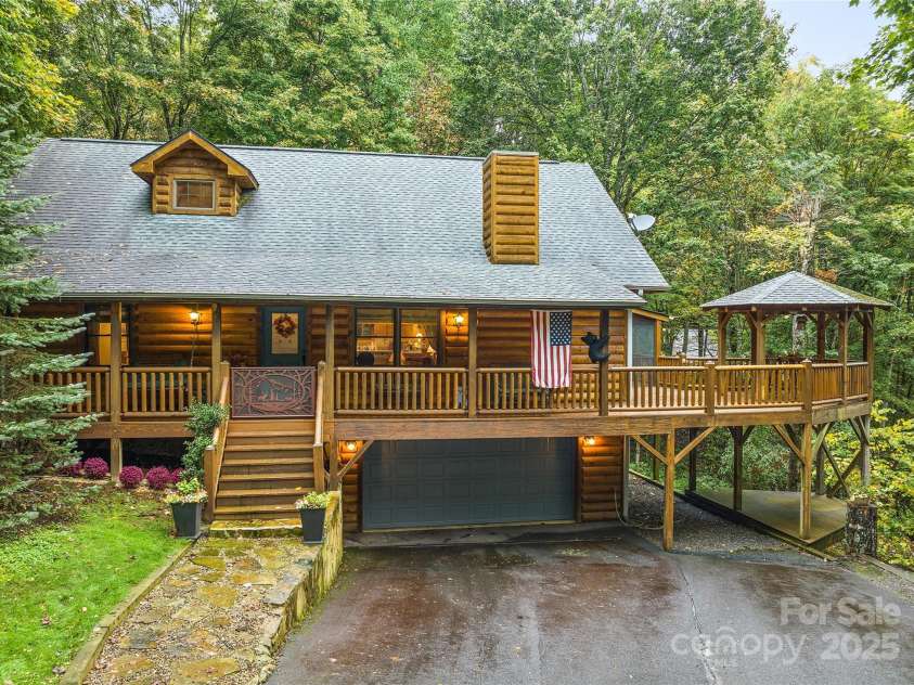 1664 Tawodi Trail, Maggie Valley, NC 28751.  MLS# CAR4308609, YatesRealty ID 1724. 
