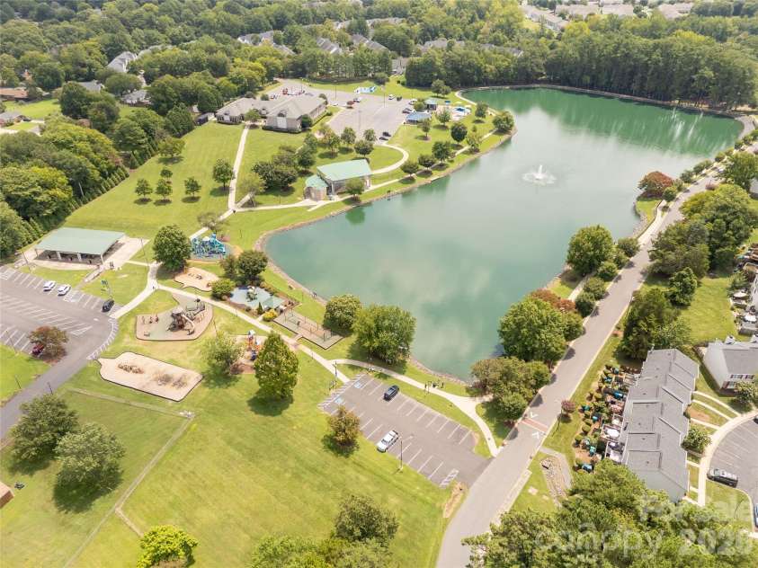 1405 Lakeview Drive, Pineville, NC 28134.  MLS# CAR4410731, YatesRealty ID 17241. 