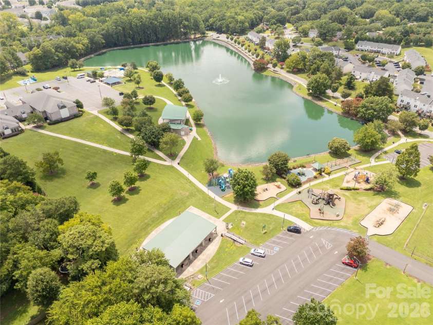 1405 Lakeview Drive, Pineville, NC 28134.  MLS# CAR4410731, YatesRealty ID 17241. 