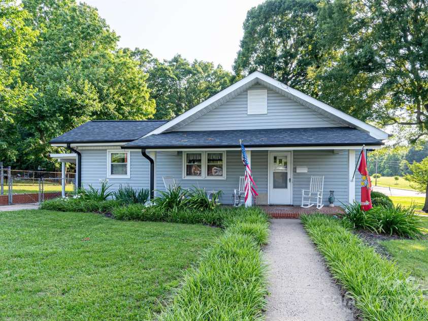 100 Rudisill Avenue, Cherryville, NC 28021.  MLS# CAR4266648, YatesRealty ID 17242. 