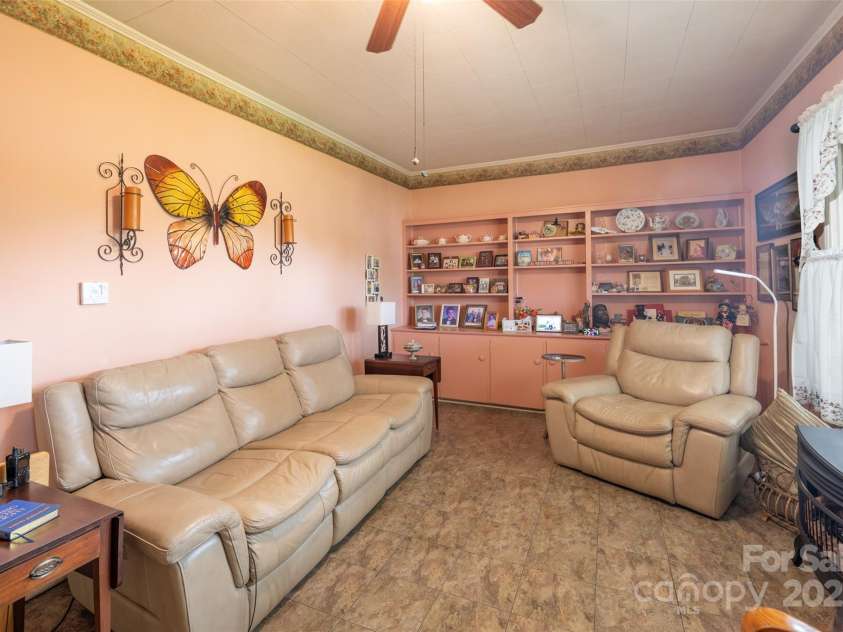 100 Rudisill Avenue, Cherryville, NC 28021.  MLS# CAR4266648, YatesRealty ID 17242. 