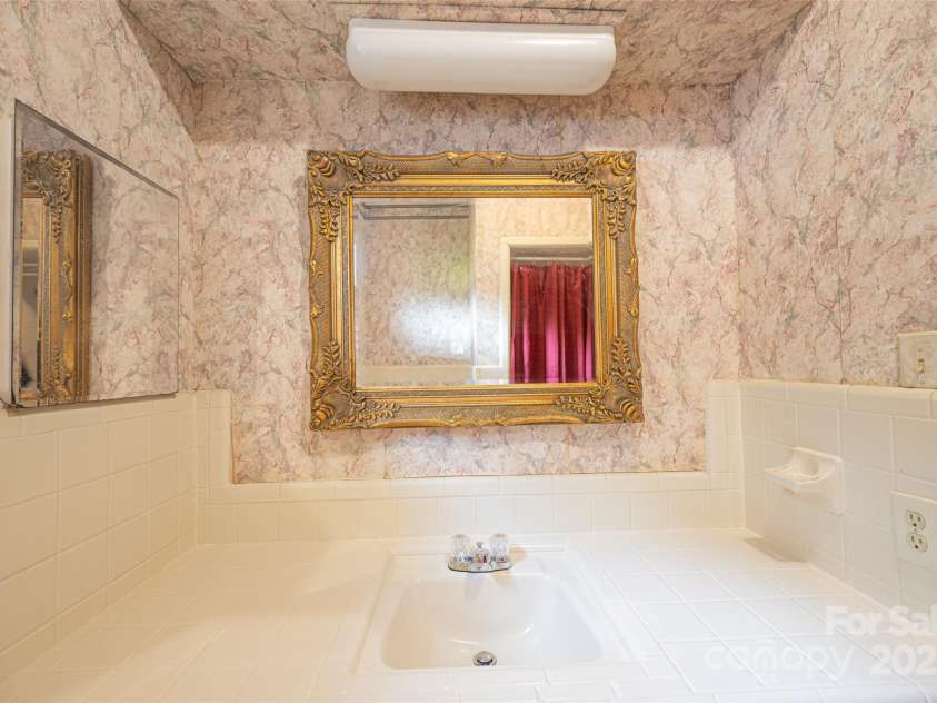 100 Rudisill Avenue, Cherryville, NC 28021.  MLS# CAR4266648, YatesRealty ID 17242. 