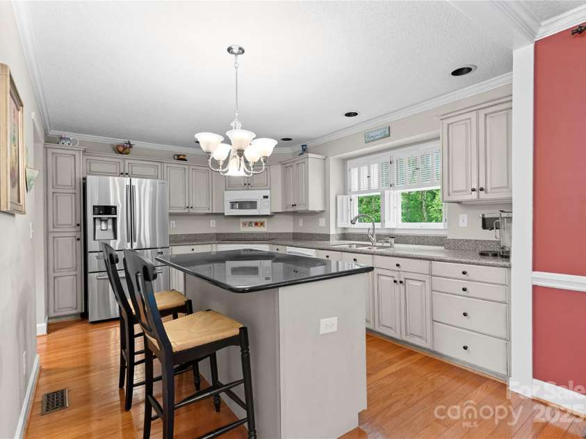 4101 Fairway Downs Court, Charlotte, NC 28277.  MLS# CAR4260359, YatesRealty ID 17243. 