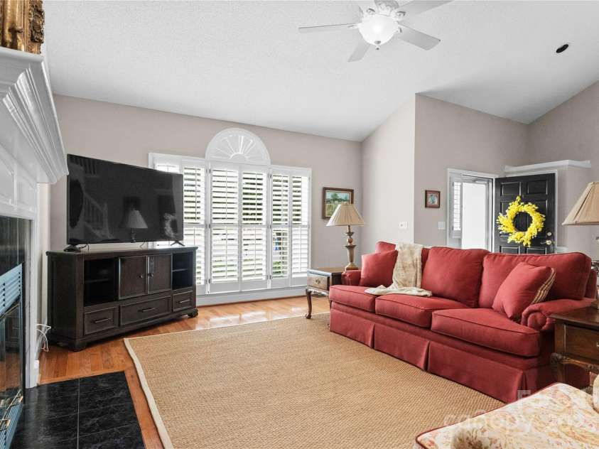 4101 Fairway Downs Court, Charlotte, NC 28277.  MLS# CAR4260359, YatesRealty ID 17243. 