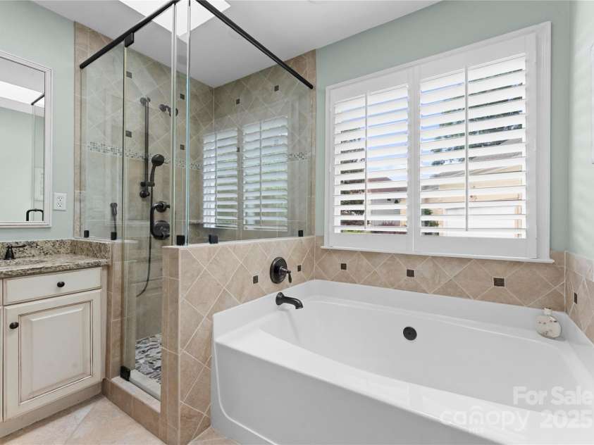 4101 Fairway Downs Court, Charlotte, NC 28277.  MLS# CAR4260359, YatesRealty ID 17243. 