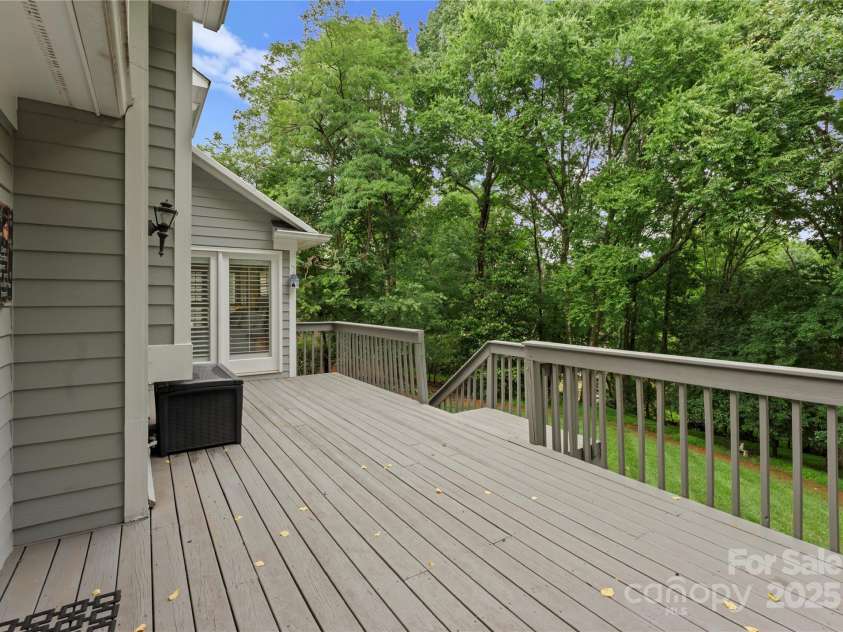 4101 Fairway Downs Court, Charlotte, NC 28277.  MLS# CAR4260359, YatesRealty ID 17243. 