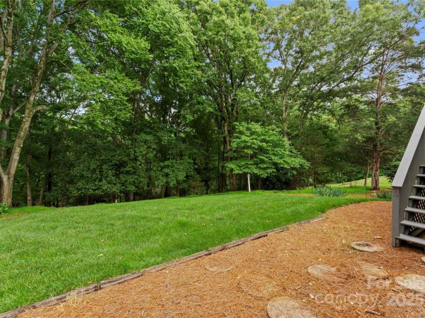 4101 Fairway Downs Court, Charlotte, NC 28277.  MLS# CAR4260359, YatesRealty ID 17243. 