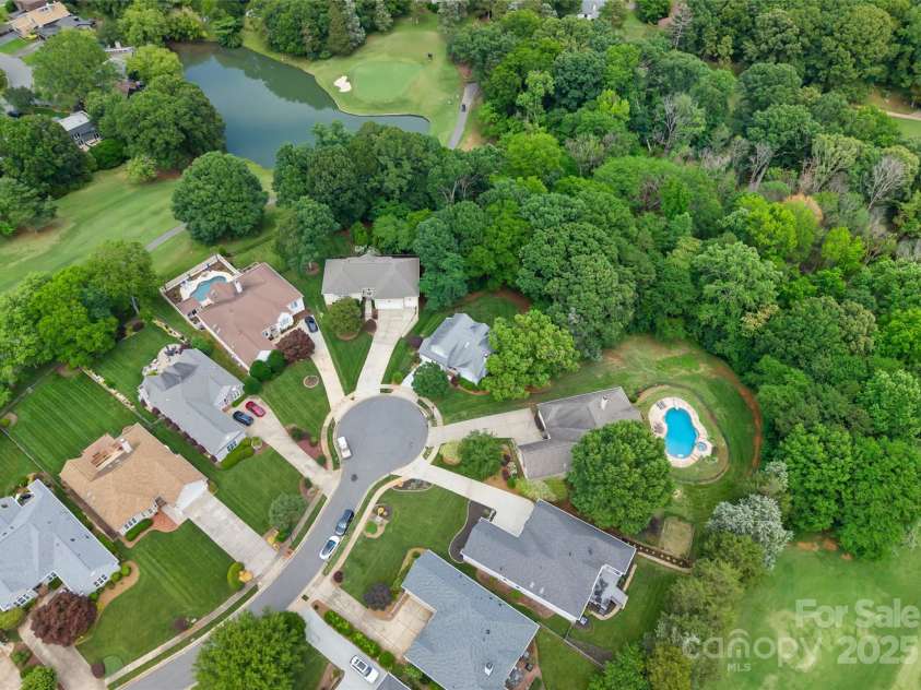 4101 Fairway Downs Court, Charlotte, NC 28277.  MLS# CAR4260359, YatesRealty ID 17243. 