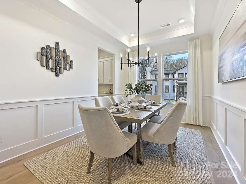 3837 Bon Rea Drive, Charlotte, NC 28226.  MLS# CAR4204746, YatesRealty ID 17245. Dining Room