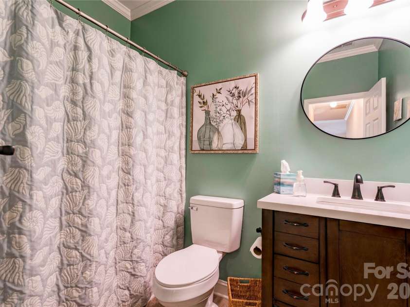 110 Columns Circle, Shelby, NC 28150.  MLS# CAR4367994, YatesRealty ID 17246. 