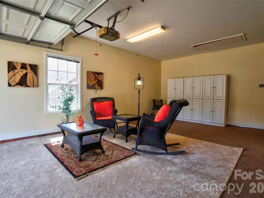 110 Columns Circle, Shelby, NC 28150.  MLS# CAR4367994, YatesRealty ID 17246. 