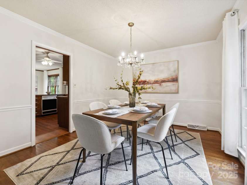 3017 Butter Churn Lane, Matthews, NC 28105.  MLS# CAR4251360, YatesRealty ID 17246. Dining Room