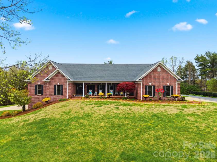 3330 Shamrock Heights, Hudson, NC 28638.  MLS# CAR4362059, YatesRealty ID 17247. 