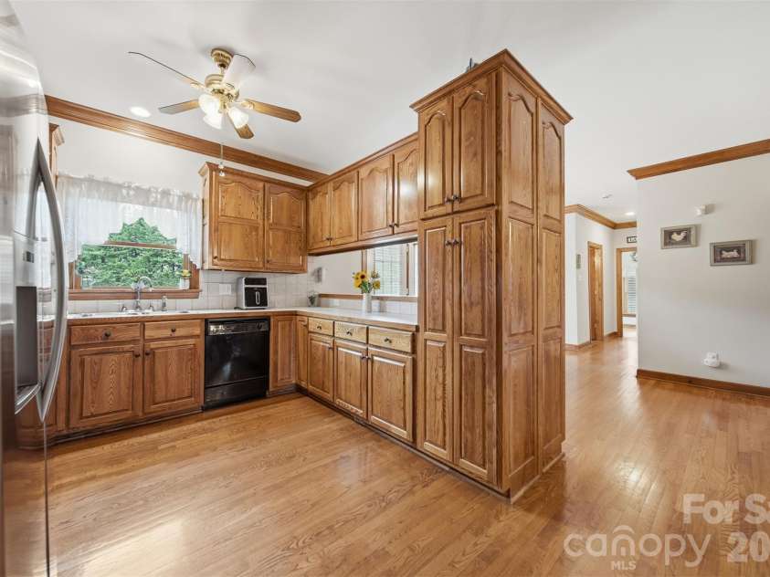 3330 Shamrock Heights, Hudson, NC 28638.  MLS# CAR4362059, YatesRealty ID 17247. 