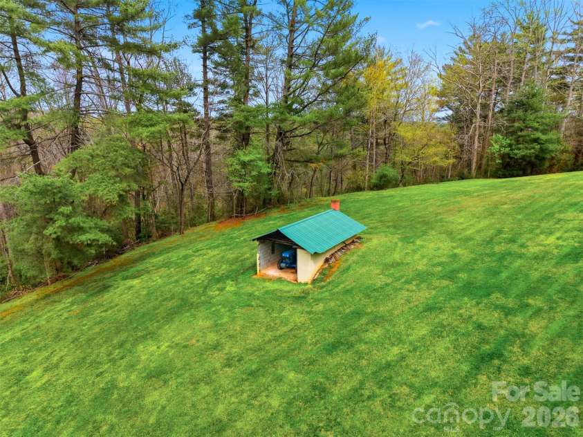 3330 Shamrock Heights, Hudson, NC 28638.  MLS# CAR4362059, YatesRealty ID 17247. 