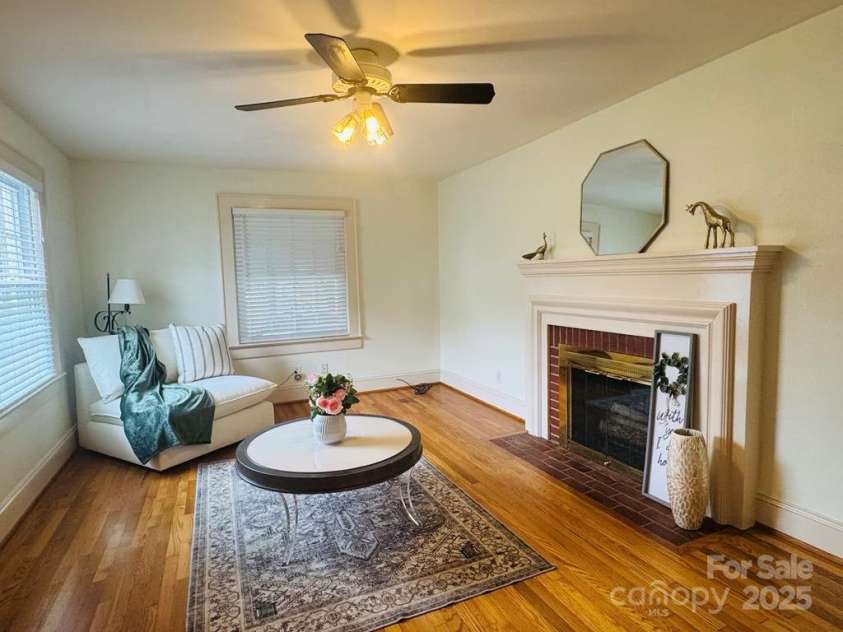 2357 28th Street, Hickory, NC 28601.  MLS# CAR4260047, YatesRealty ID 17249. 