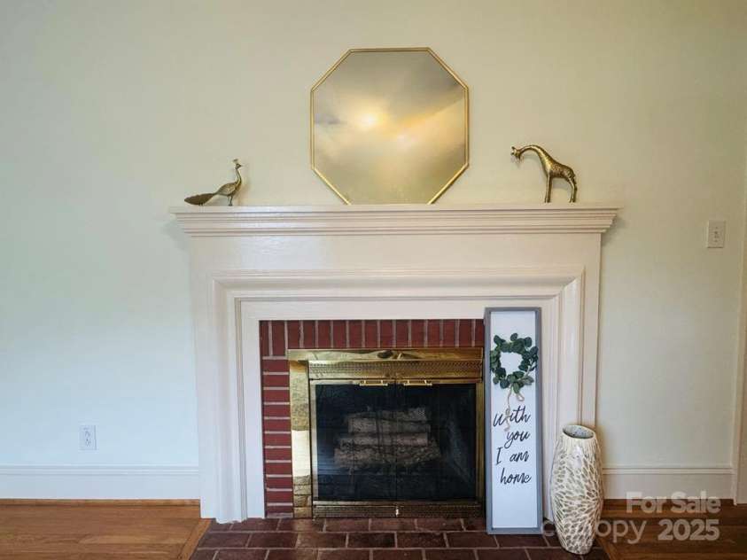 2357 28th Street, Hickory, NC 28601.  MLS# CAR4260047, YatesRealty ID 17249. 