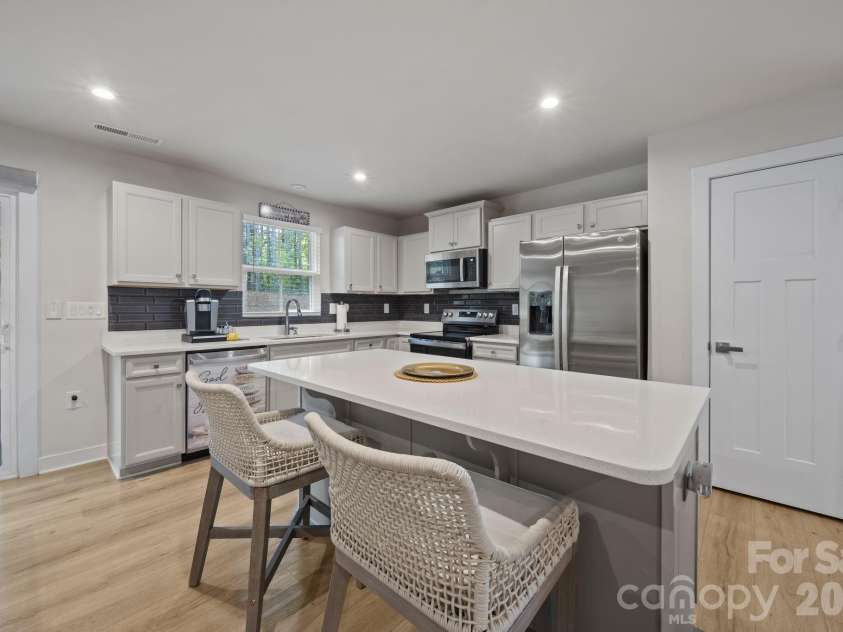 439 Grandiflora Avenue, Lancaster, SC 29720.  MLS# CAR4373456, YatesRealty ID 17249. Kitchen with Large Island