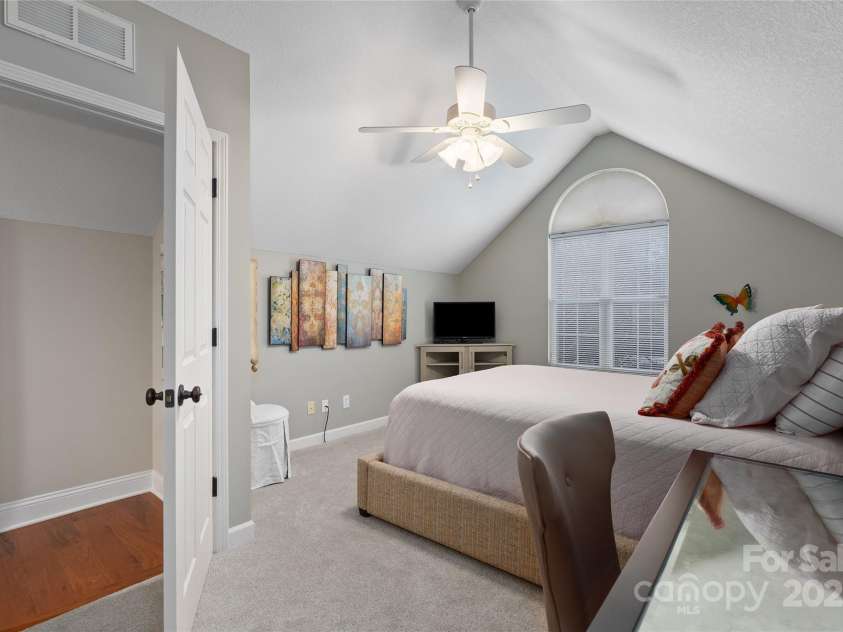 54 Lake Pointe Circle, Hendersonville, NC 28792.  MLS# CAR4323062, YatesRealty ID 1725. Upstairs guest bedroom