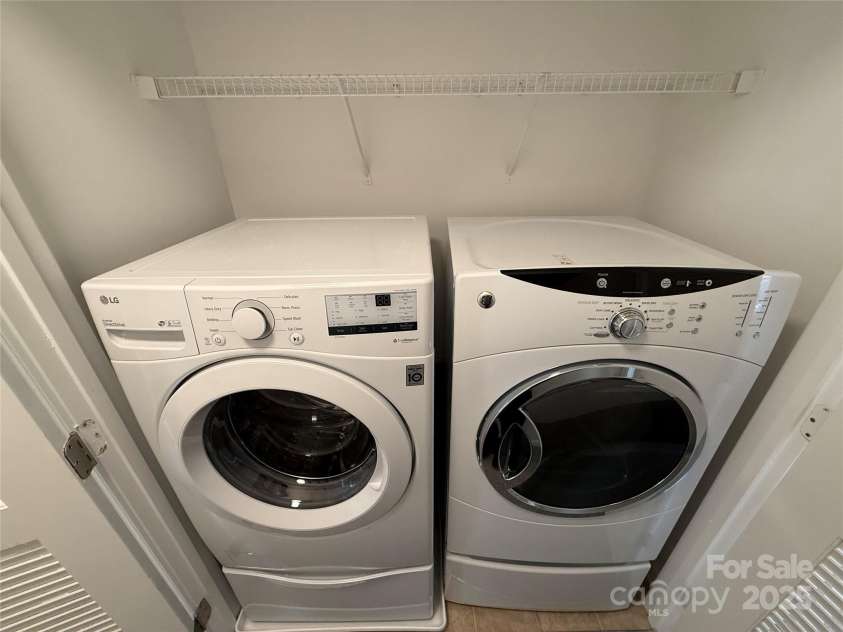 243 Lincoln Street, Charlotte, NC 28203.  MLS# CAR4259345, YatesRealty ID 17251. 3rd Floor Washer & Dryer with Elevated Storage below