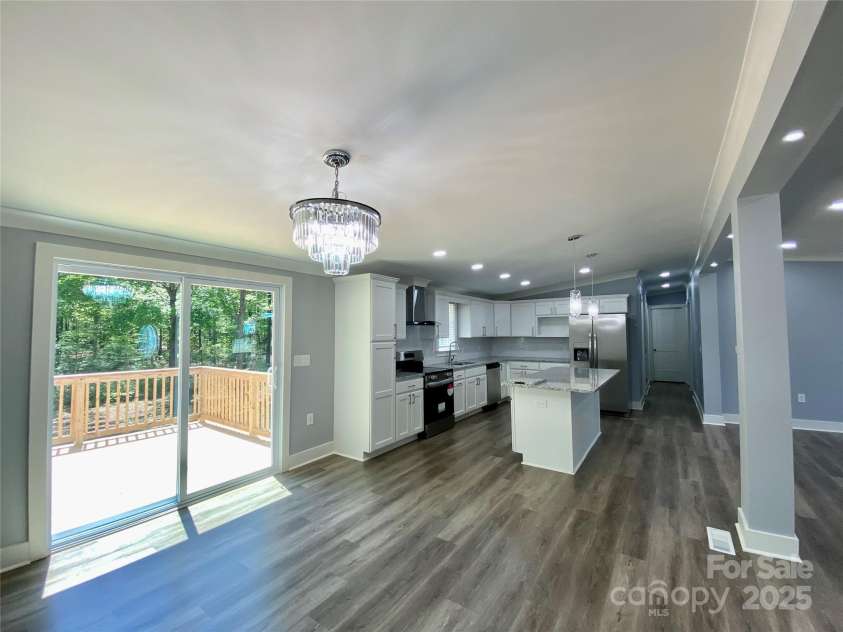 109 Bee Tree Lane, Salisbury, NC 28144.  MLS# CAR4248871, YatesRealty ID 17252. 