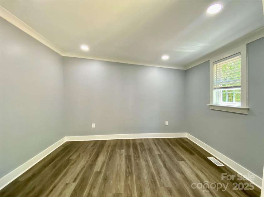 109 Bee Tree Lane, Salisbury, NC 28144.  MLS# CAR4248871, YatesRealty ID 17252. 
