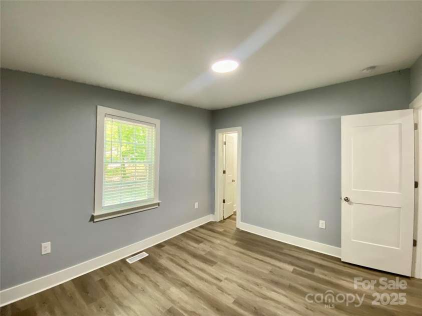 109 Bee Tree Lane, Salisbury, NC 28144.  MLS# CAR4248871, YatesRealty ID 17252. 