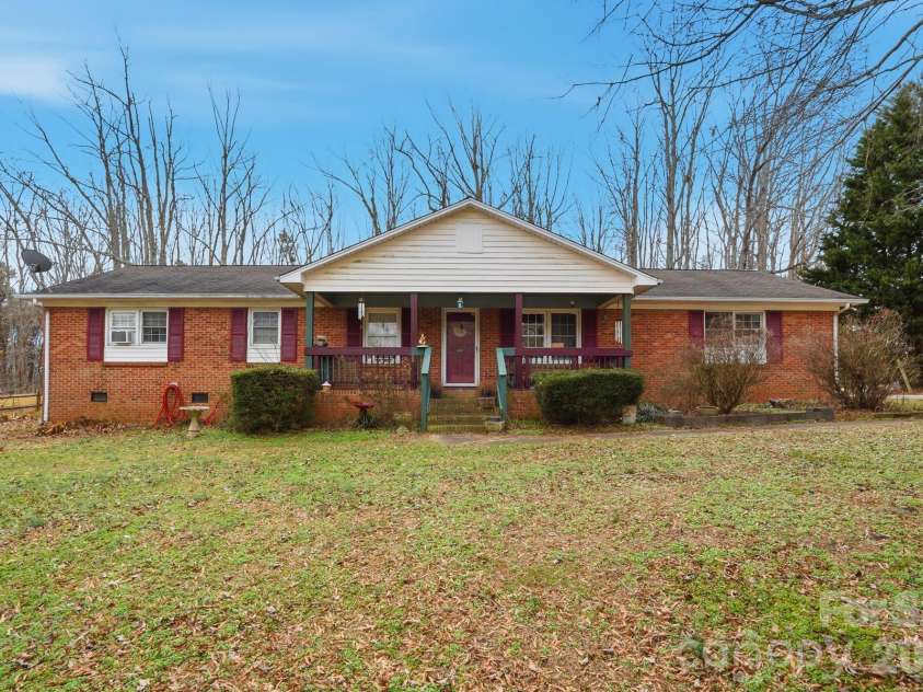 488 Miners Road, Lincolnton, NC 28092.  MLS# CAR4340518, YatesRealty ID 17253. 