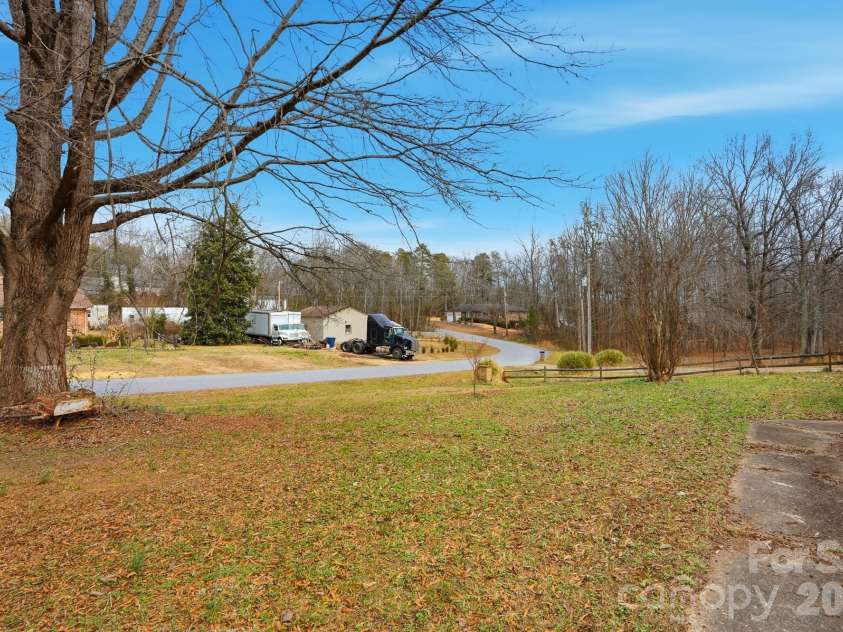 488 Miners Road, Lincolnton, NC 28092.  MLS# CAR4340518, YatesRealty ID 17253. 