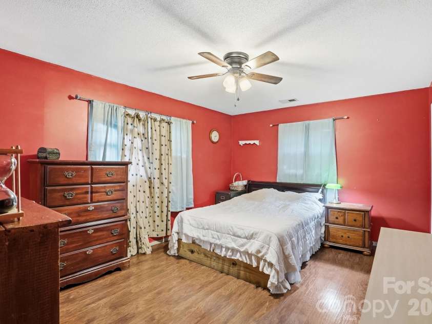 488 Miners Road, Lincolnton, NC 28092.  MLS# CAR4340518, YatesRealty ID 17253. 