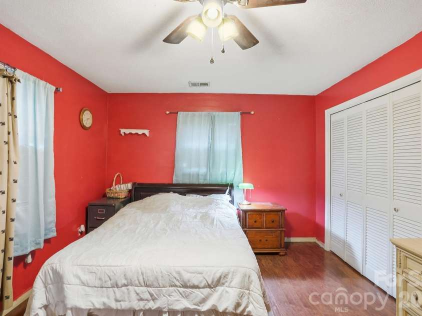 488 Miners Road, Lincolnton, NC 28092.  MLS# CAR4340518, YatesRealty ID 17253. 