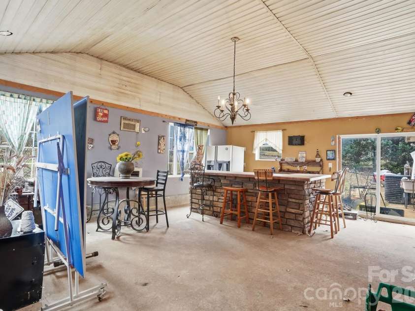 488 Miners Road, Lincolnton, NC 28092.  MLS# CAR4340518, YatesRealty ID 17253. 