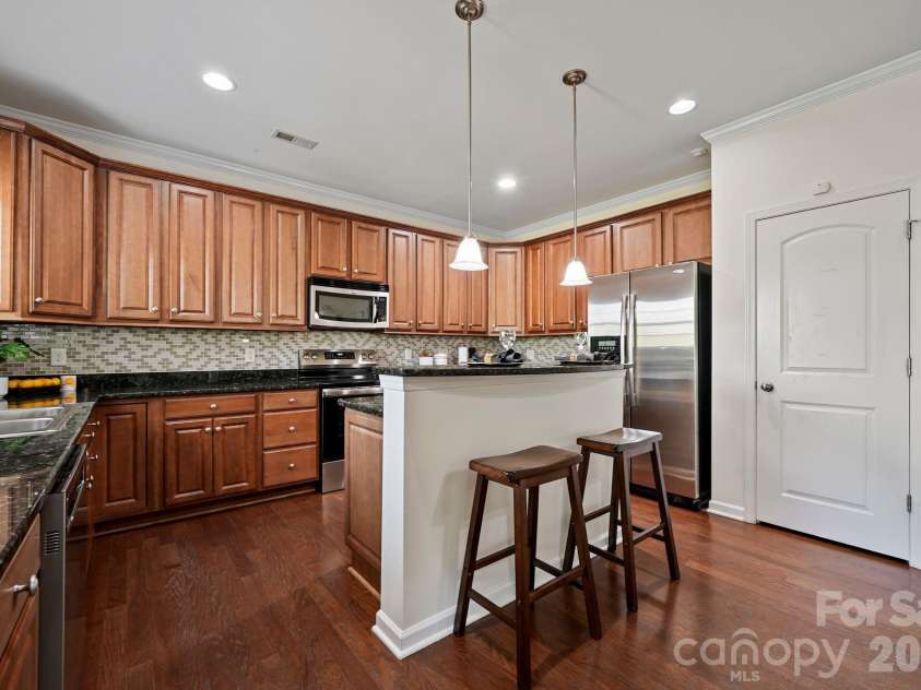 17319 Silas Place Drive, Davidson, NC 28036.  MLS# CAR4400138, YatesRealty ID 17255. 