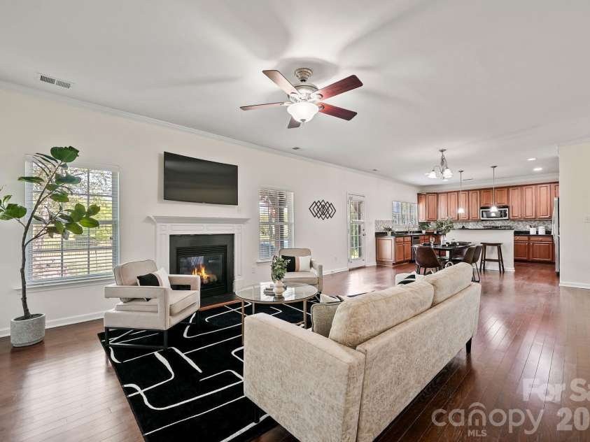 17319 Silas Place Drive, Davidson, NC 28036.  MLS# CAR4400138, YatesRealty ID 17255. 