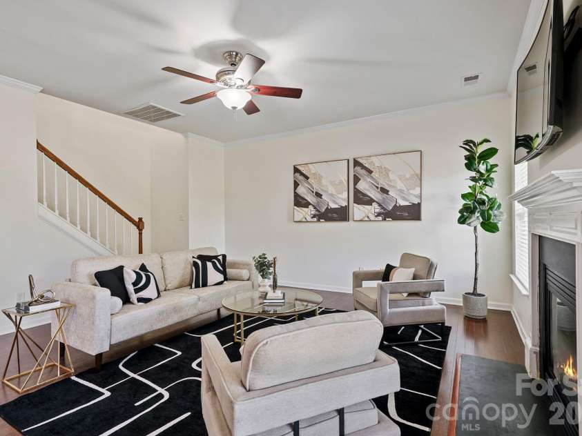 17319 Silas Place Drive, Davidson, NC 28036.  MLS# CAR4400138, YatesRealty ID 17255. 