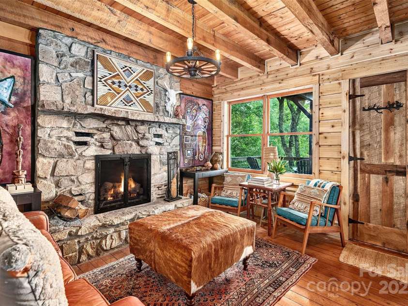 96 Evergreen Galax Lane, Maggie Valley, NC 28751.  MLS# CAR4252459, YatesRealty ID 17255. 