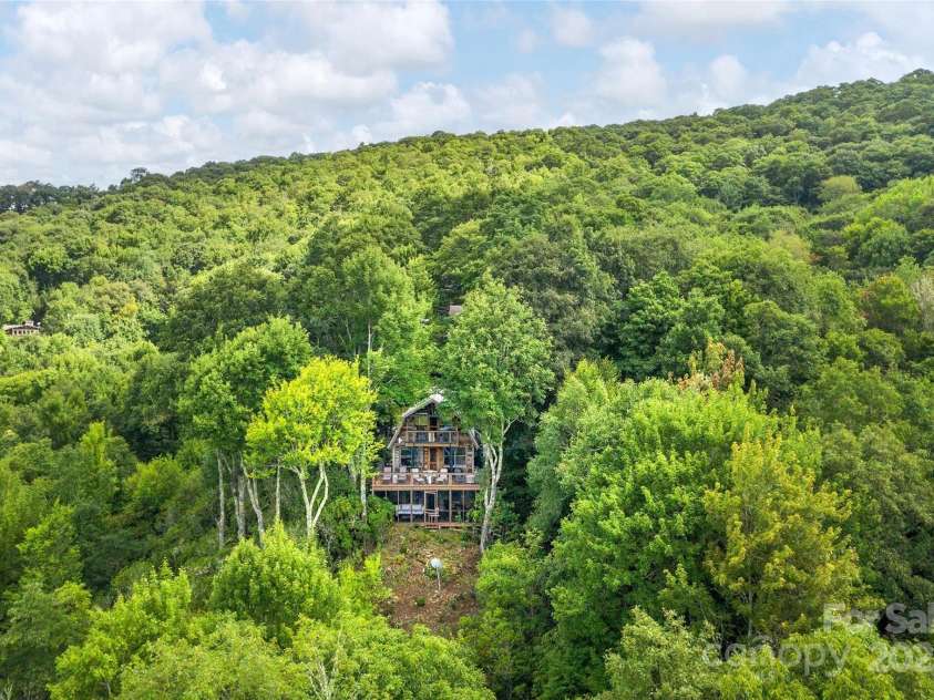 96 Evergreen Galax Lane, Maggie Valley, NC 28751.  MLS# CAR4252459, YatesRealty ID 17255. 