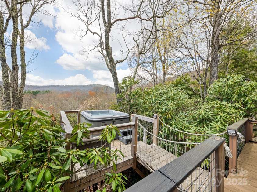 96 Evergreen Galax Lane, Maggie Valley, NC 28751.  MLS# CAR4252459, YatesRealty ID 17255. 