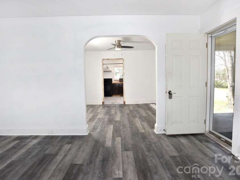 629 Council Street, Salisbury, NC 28144.  MLS# CAR4359470, YatesRealty ID 17256. 