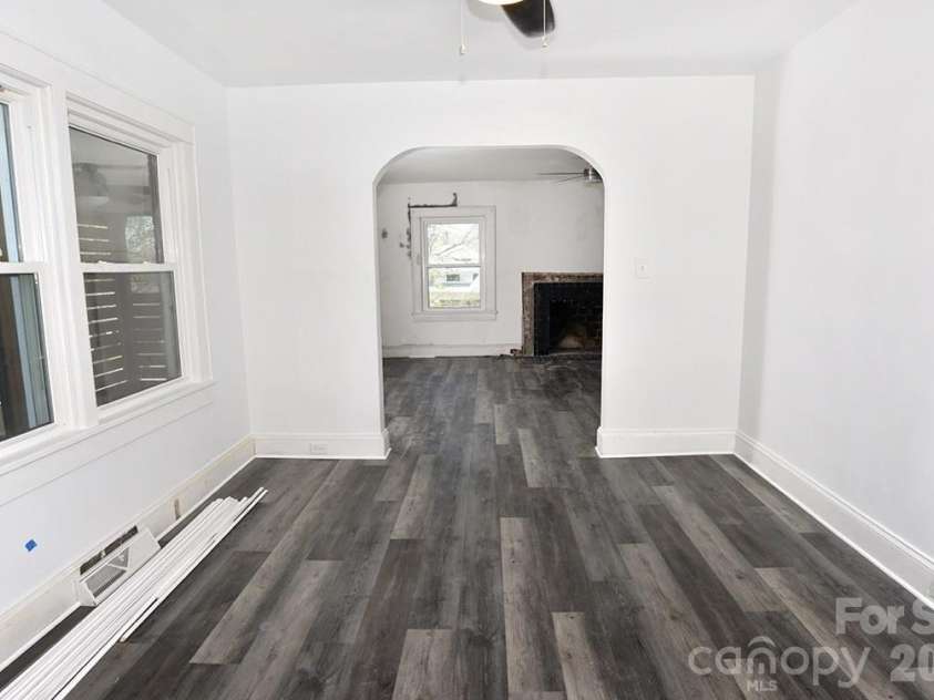 629 Council Street, Salisbury, NC 28144.  MLS# CAR4359470, YatesRealty ID 17256. 
