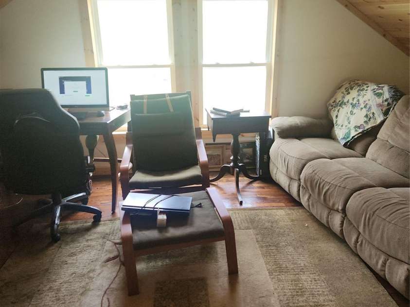 83 Kimberly Lane, Newland, NC 28657.  MLS# CAR4263748, YatesRealty ID 17257. Loft area.